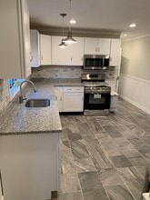 26 Clyde Rd, Unit 01 in Watertown, MA - Building Photo - Building Photo