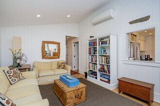 4 Deer Ln in East Hampton, NY - Building Photo - Building Photo