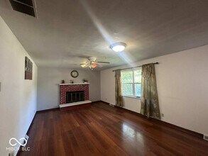 8240 Burn Ct in Indianapolis, IN - Building Photo - Building Photo
