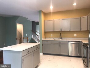 15707 Palermo Terrace in Woodbridge, VA - Building Photo - Building Photo