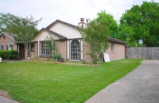 3727 Meadow Pl Dr in Houston, TX - Building Photo