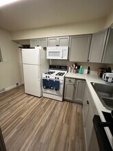 9 Unger Ln in Pittsburgh, PA - Foto de edificio - Building Photo