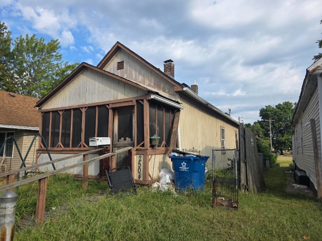 2504A Denver St in Granite City, IL - Building Photo - Building Photo