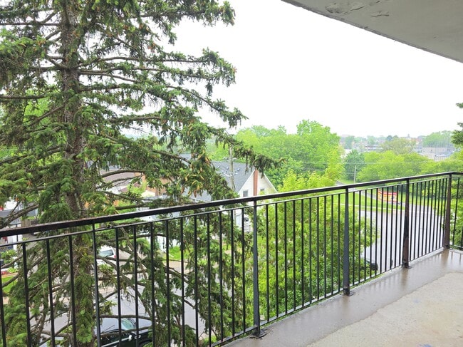 Mordini Residential in Oshawa, ON - Building Photo - Building Photo