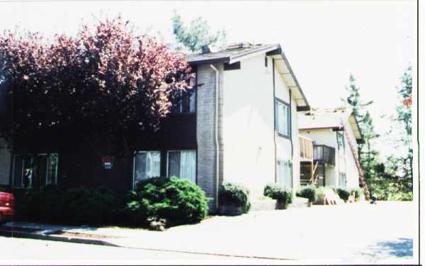 Terry Place Apartments in Santa Rosa, CA - Building Photo - Building Photo