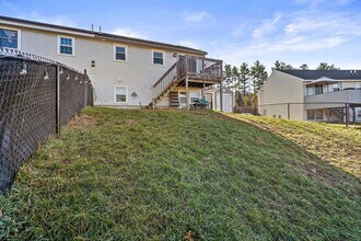 74 Derryfield Rd in Derry, NH - Building Photo - Building Photo