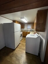 2738 Eaman Rd in Benton Harbor, MI - Building Photo - Building Photo