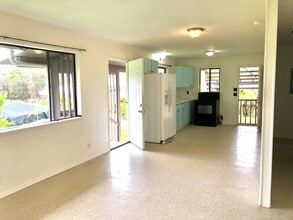 18-2050 Nau Nani Rd in Mountain View, HI - Building Photo - Building Photo