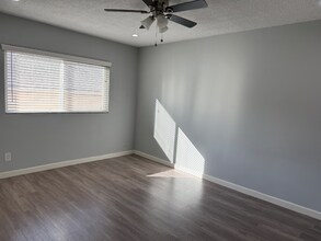 2020 Preuss Rd in Los Angeles, CA - Foto de edificio - Building Photo