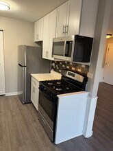 746 Candleridge Ct in Bartlett, IL - Building Photo - Building Photo