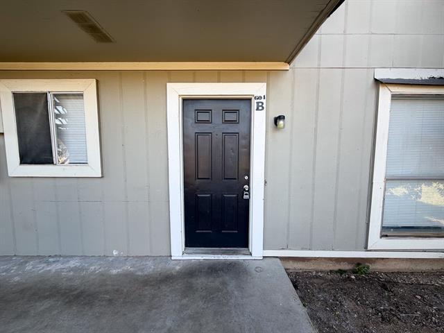 604 Walter Stephenson Rd in Midlothian, TX - Building Photo - Building Photo