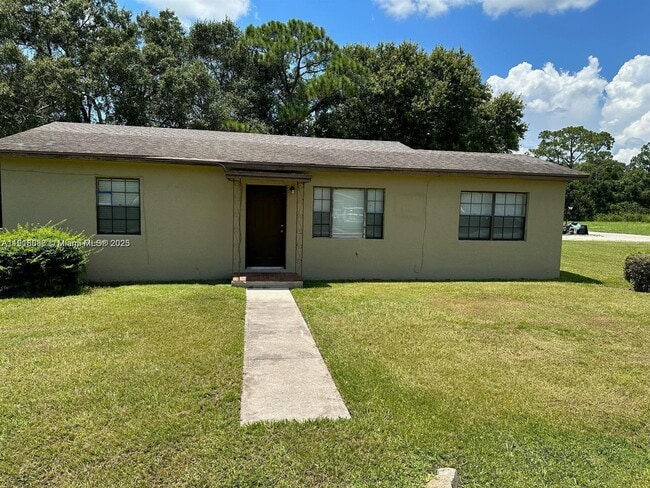 property at 1007 N 39th St