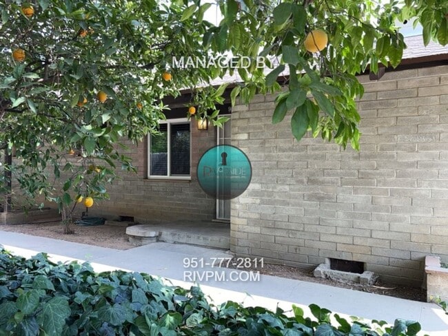 9205 Garfield St in Riverside, CA - Building Photo - Building Photo