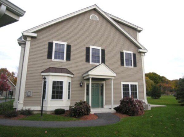 2 Abbott Ln-Unit -1 in Concord, MA - Building Photo
