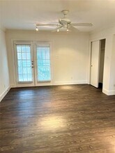 4210 Holland Ave-Unit -207 in Dallas, TX - Building Photo - Building Photo