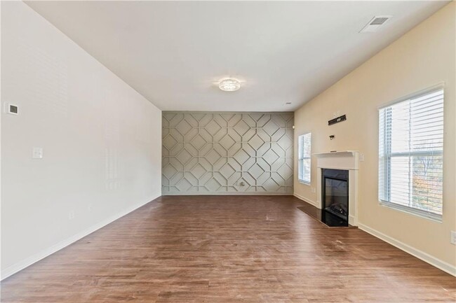 3266 Cedar Crest Way in Decatur, GA - Building Photo - Building Photo