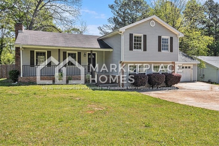 2914 Stanton Rd SE in Conyers, GA - Building Photo