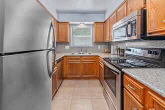 3400 Timberline Ct in Bryan, TX - Building Photo - Building Photo