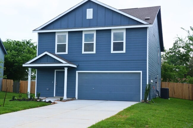 property at 272 Laura Leigh Ln