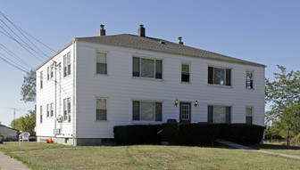 1953 Vanda Ave Apartments