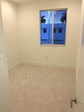 2621 NE 212th Terrace-Unit -207 in Miami, FL - Building Photo - Building Photo