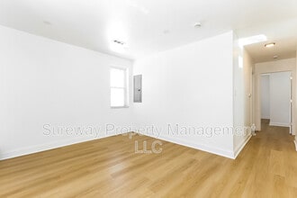 300 Monroe Ave in Cherry Hill Township, NJ - Building Photo - Building Photo