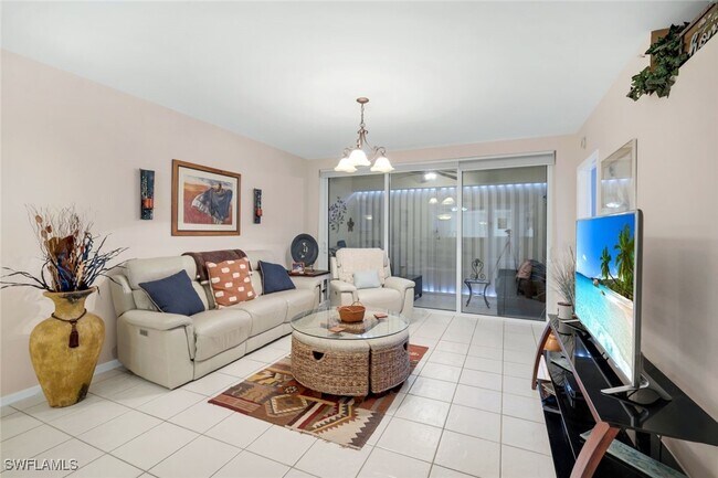 property at 5425 Worthington Ln