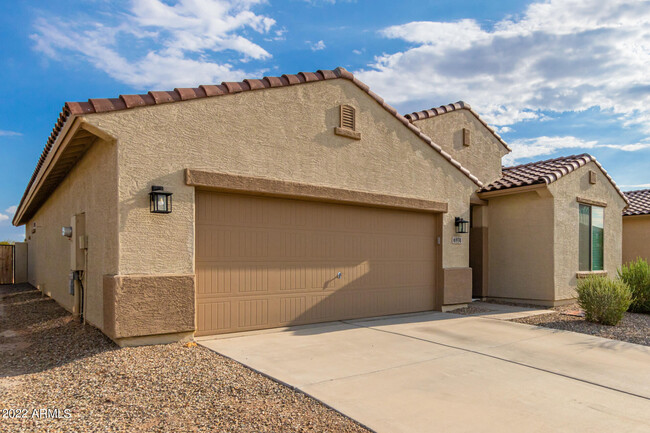 6931 W Golden Ln in Peoria, AZ - Building Photo - Building Photo