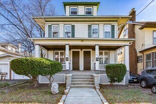 1054 Hunterdon St in Newark, NJ - Building Photo