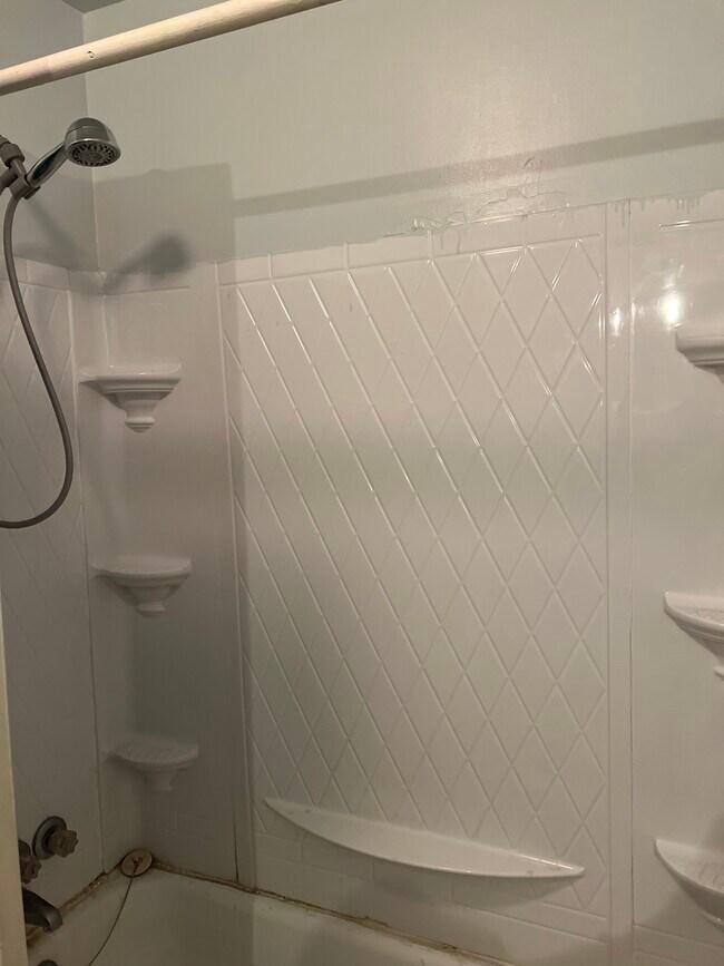 6921 Urner Ave Rentals in Braddock Heights, MD