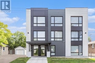 391 Dieppe St in Ottawa, ON - Building Photo