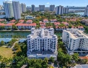 3030 NE 188th St in Aventura, FL - Building Photo - Building Photo