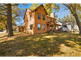 501 Riverside Ave N in Sartell, MN - Building Photo