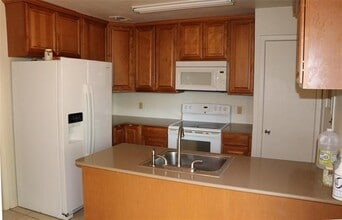 585 Manco Rd in Lewisville, TX - Building Photo - Building Photo