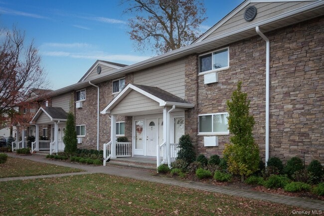 property at 100 Friendly Ct