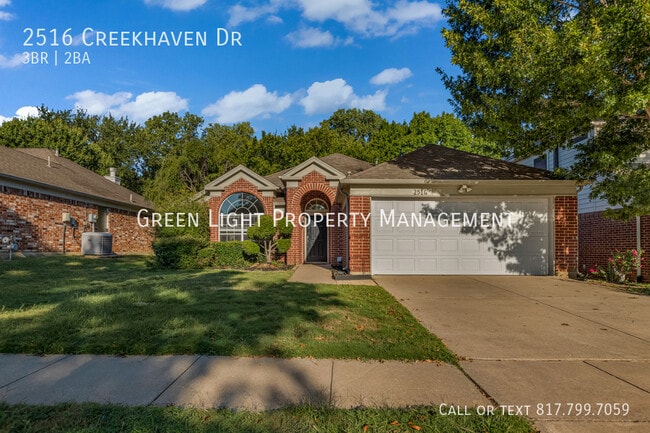 property at 2516 Creekhaven Dr