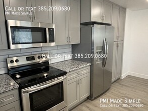 258 1200 W in Provo, UT - Foto de edificio - Building Photo