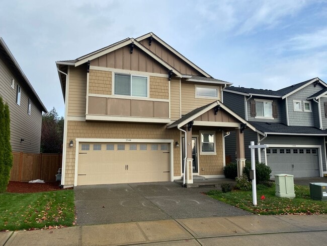 property at 3344 Juno Ct NE