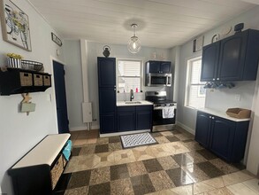 2 S Little Rock Ave in Ventnor City, NJ - Building Photo - Building Photo