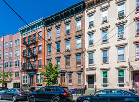 226 Jefferson St in Hoboken, NJ - Foto de edificio - Building Photo