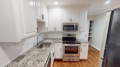 8 Traynham St in Greenville, SC - Building Photo - Building Photo