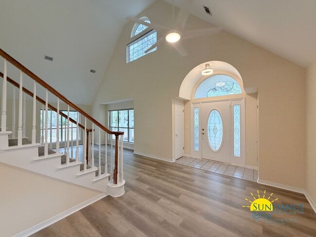 94 Poquito Rd in Shalimar, FL - Building Photo - Building Photo