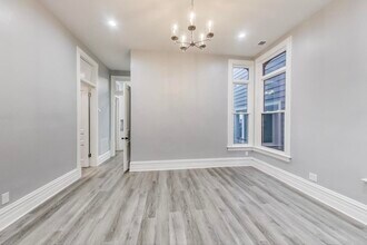 1445 N California Ave in Chicago, IL - Building Photo - Building Photo