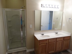 157 Flanders Dr in Mooresville, NC - Building Photo - Building Photo