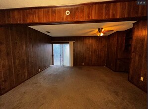 504 Redwater Rd in Wake Village, TX - Building Photo - Building Photo