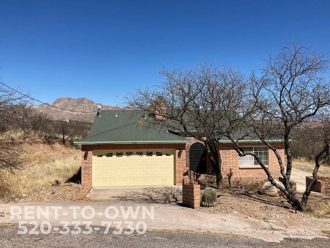 1173 Calle Chaparral in Rio Rico, AZ - Building Photo - Building Photo