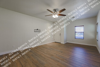 21821 E Gold Canyon Dr in Queen Creek, AZ - Building Photo - Building Photo