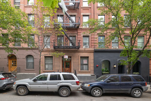 317 E 93rd St in New York, NY - Building Photo - Building Photo