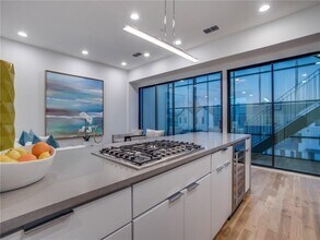 5225 Crestfield Pl in Dallas, TX - Building Photo - Building Photo