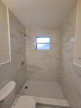 2526 Taylor St in Hollywood, FL - Building Photo - Building Photo